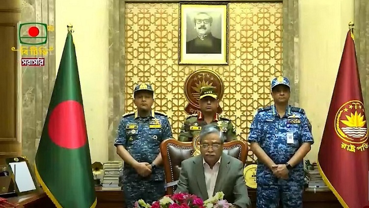 আসুন দেশকে বাঁচাতে একযোগে কাজ করি-রাষ্ট্রপতি 